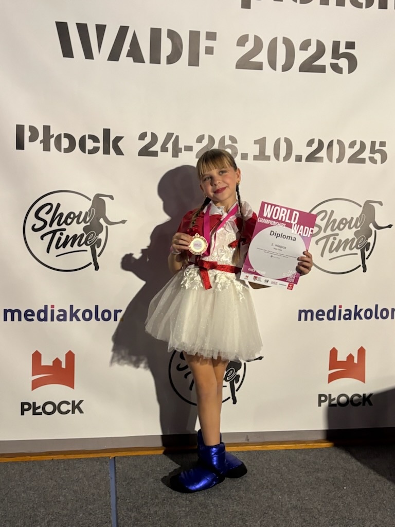 Pomóż Mai Spełniać Taneczne Marzenia