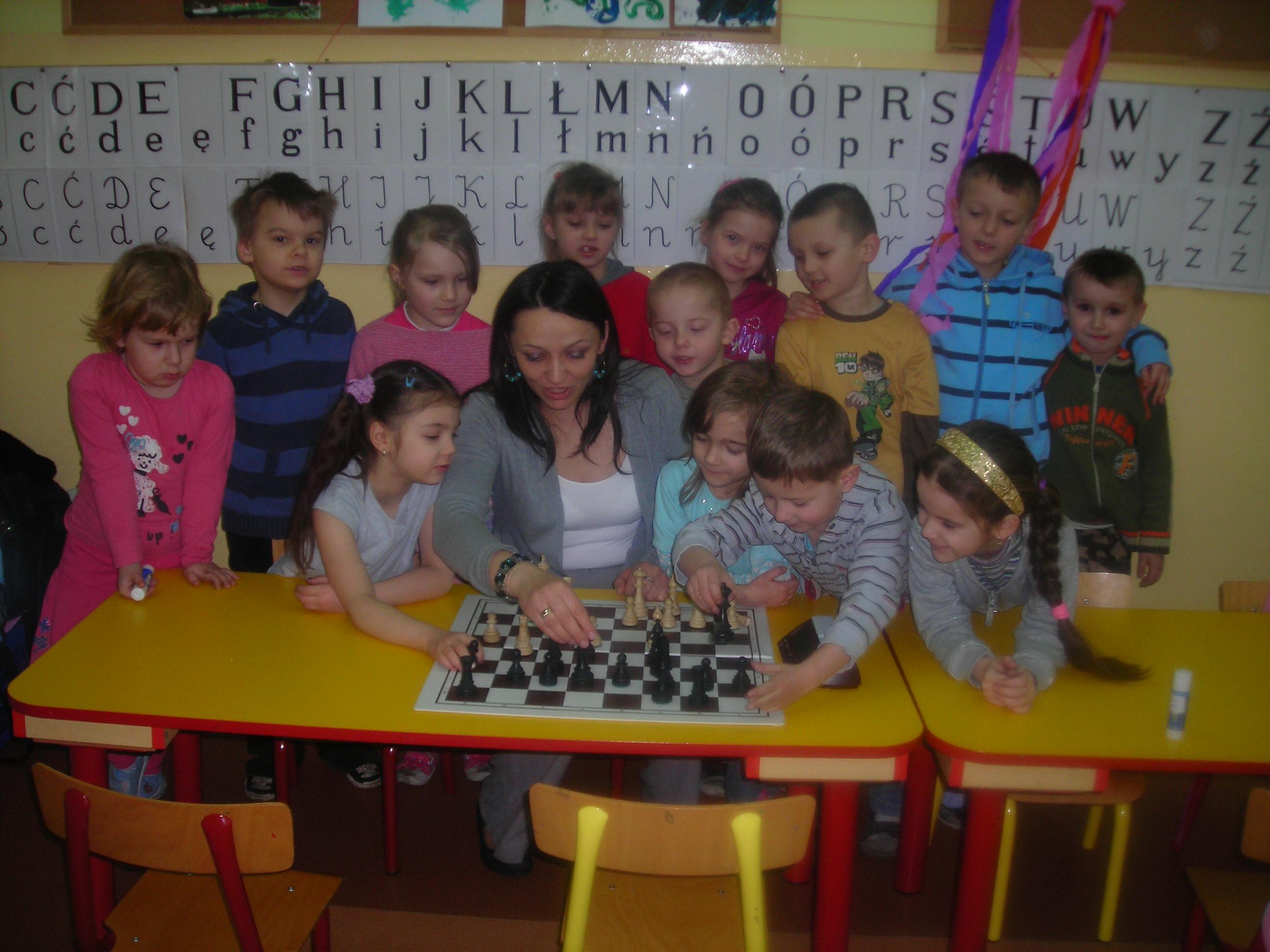 Ludowy Uczniowski
Klub Sportowy Tempo